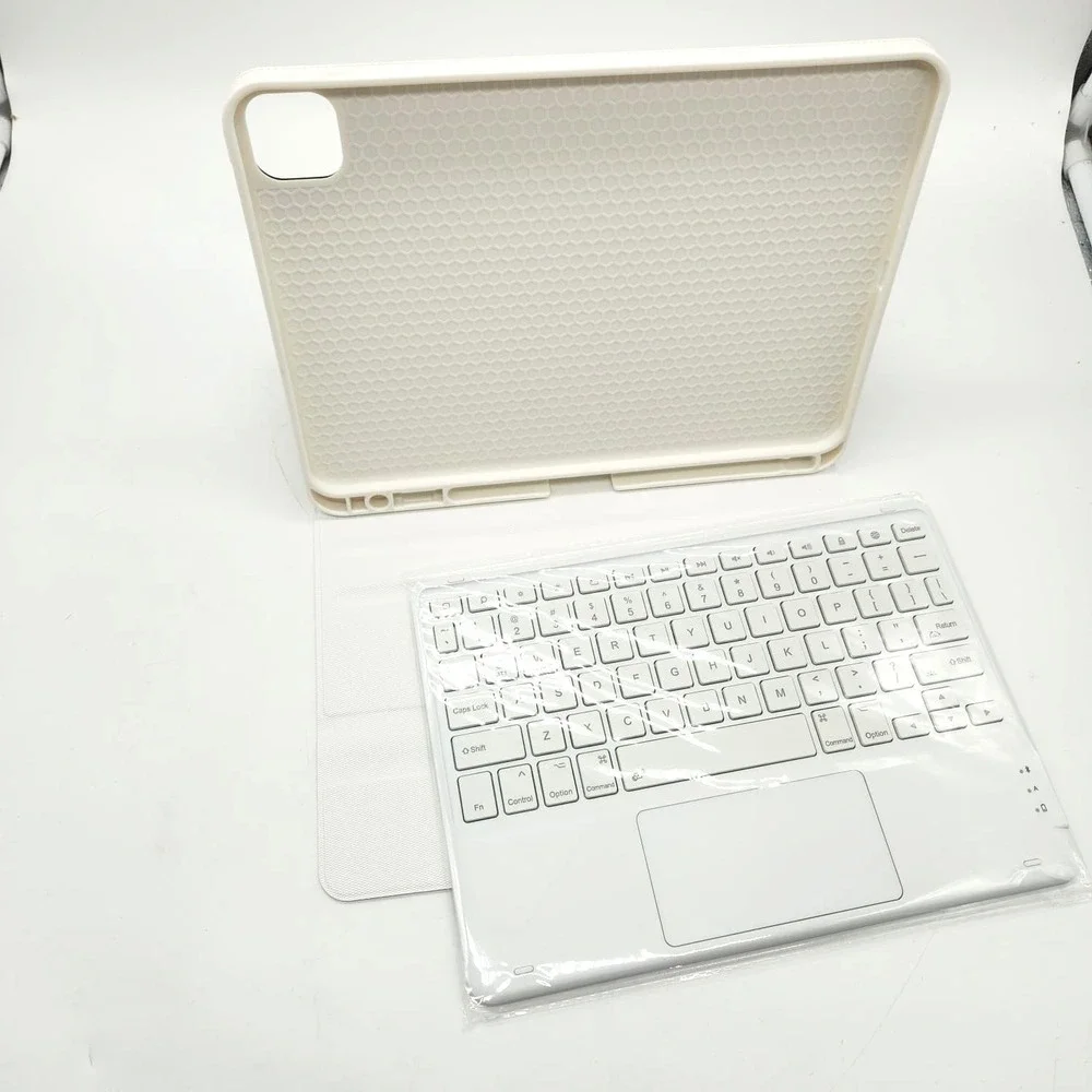 CHESONA iPad Pro 11 M5‎ M4 Keyboard Case Touchpad Backlit Magnetic Detachable